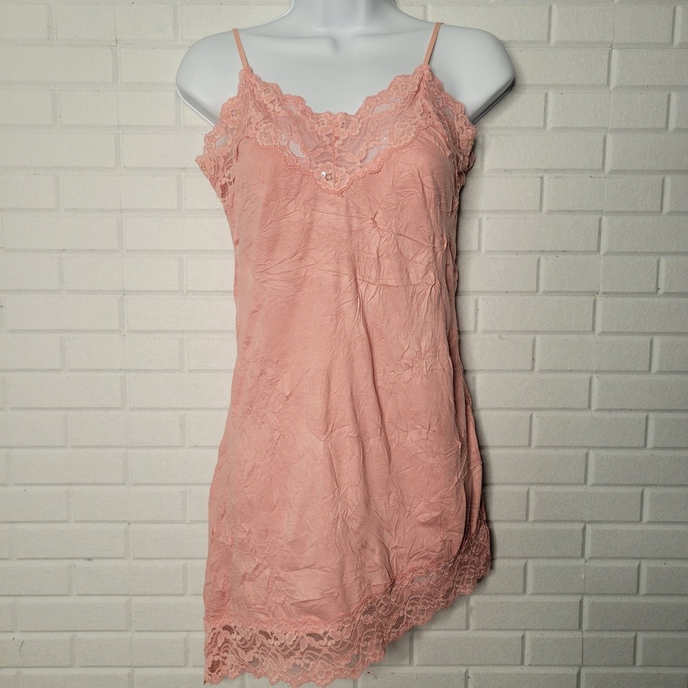 Vintage 2000s Guess Camisole Chemise S Pink Lace Trim Asymmetric Coquette - Picture 3 of 10